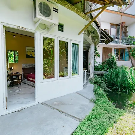 The Onion Collective Hostel Ubud  Bagian luar foto
